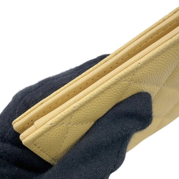 CHANEL Matelasse Bifold Wallet Compact Wallet Size Small Calfskin Yellow - Picture 5 of 14